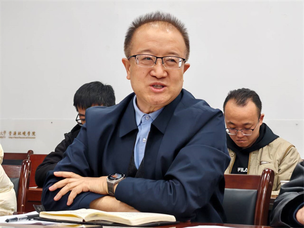 10学院田霄鸿书记总结.jpg